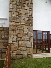 Chimney in cream sandstone